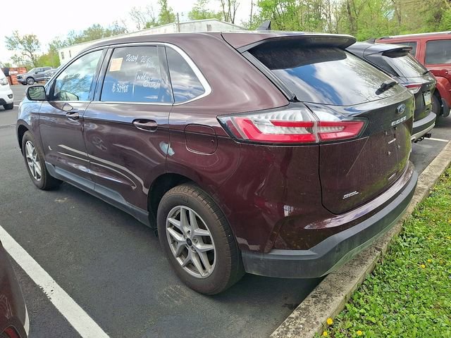 Certified 2024 Ford Edge SEL w/ Convenience Package image 3