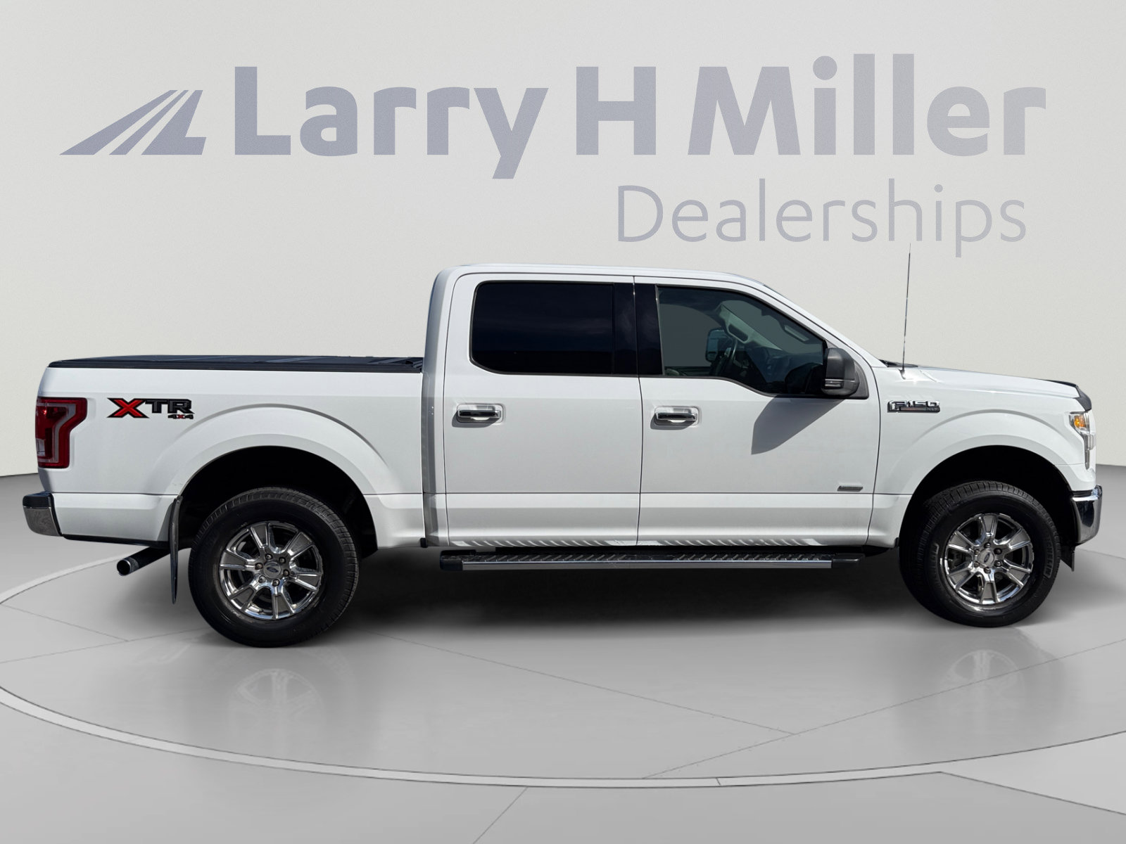 Certified 2017 Ford F150 XLT w/ Equipment Group 301A Mid AWD/4WD image 6