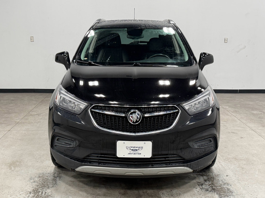Used 2021 Buick Encore Preferred w/ Safety Package image 3