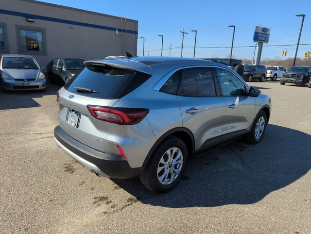 Certified 2024 Ford Escape Active AWD/4WD image 5