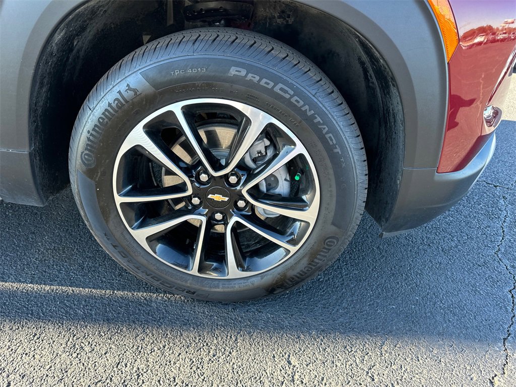 Used 2024 Chevrolet TrailBlazer LT w/ Driver Confidence Package image 12