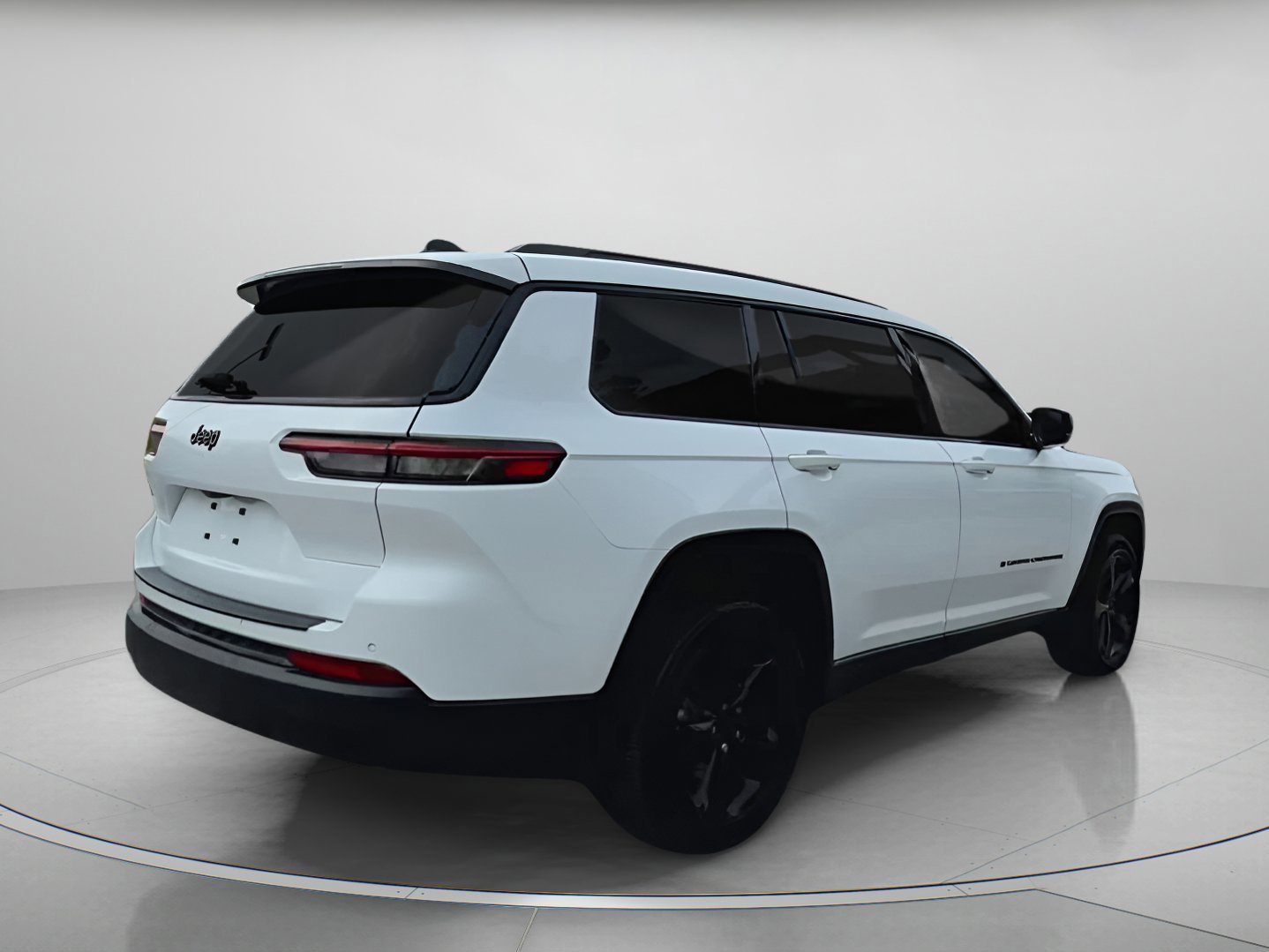 Used 2025 Jeep Grand Cherokee L Altitude image 20