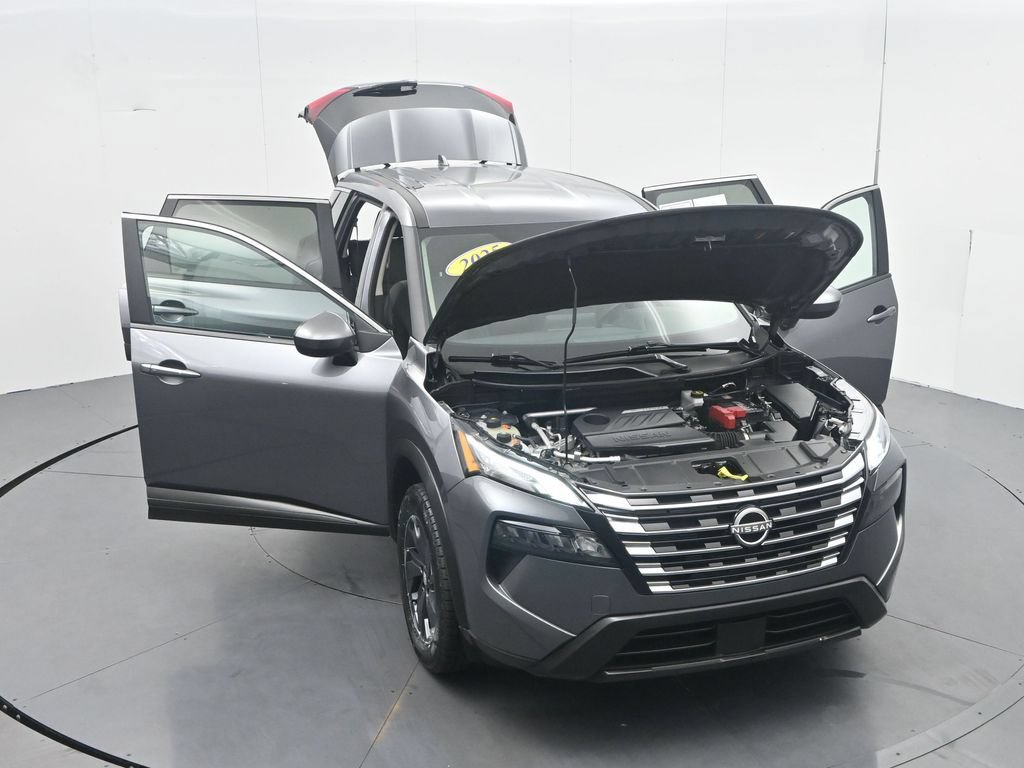 Used 2025 Nissan Rogue SV FWD image 51