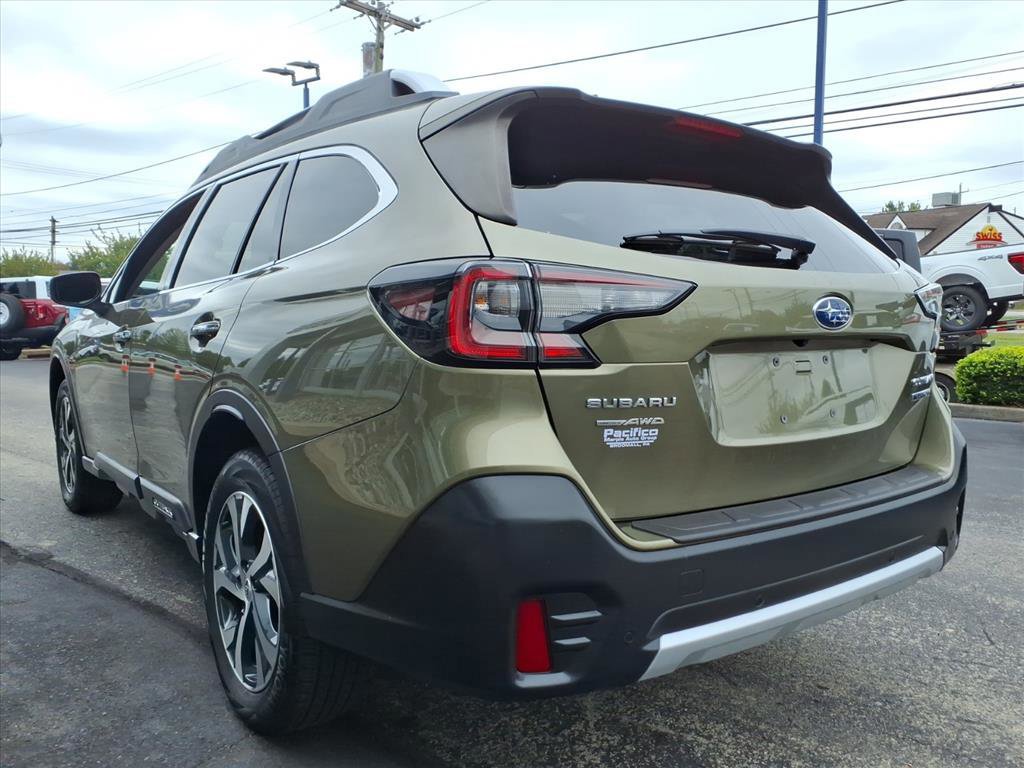 Used 2022 Subaru Outback Touring XT image 3