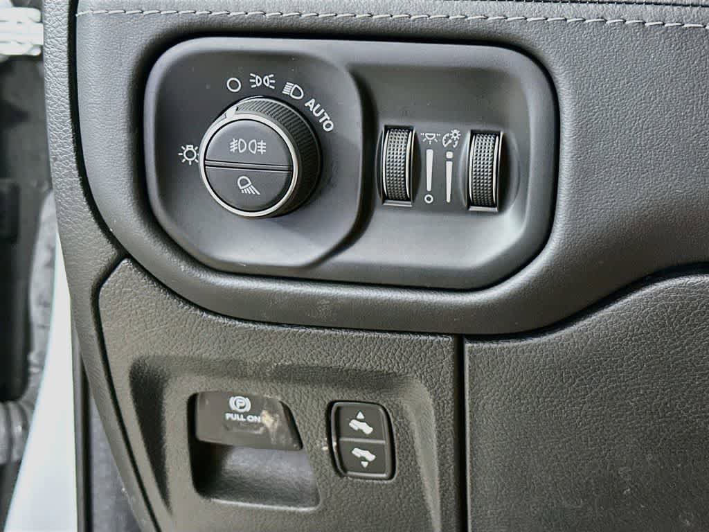 Used 2023 RAM 1500 Limited w/ Night Edition AWD/4WD image 26