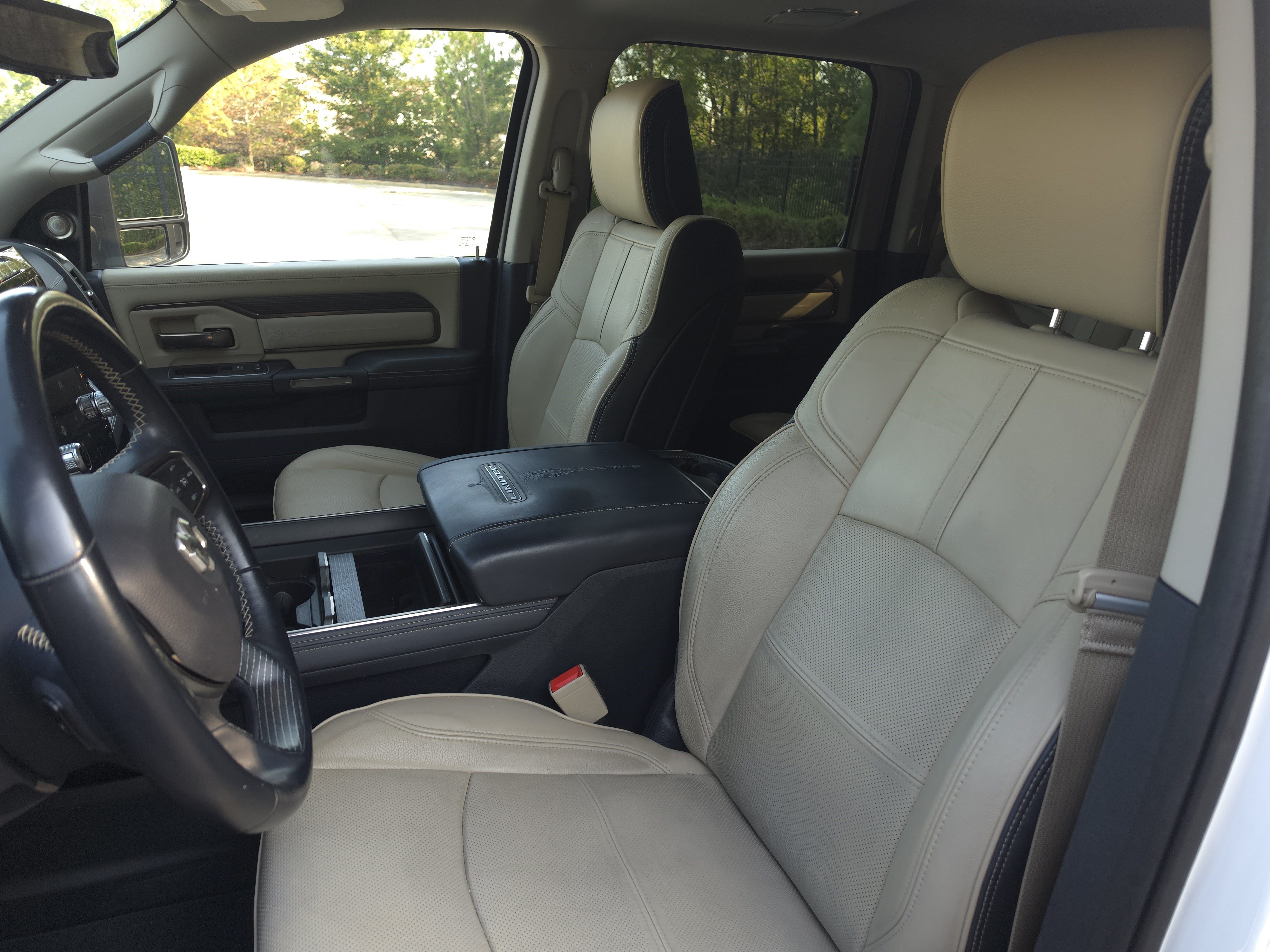 Used 2023 RAM 2500 Limited AWD/4WD image 16