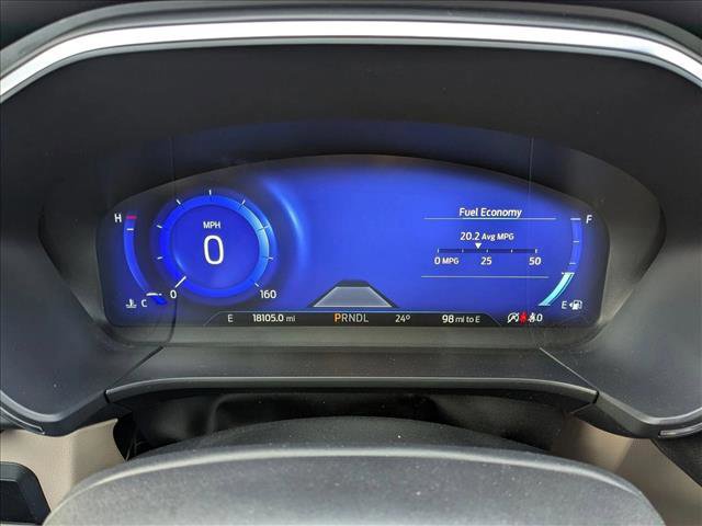 Certified 2022 Ford Escape Titanium w/ Class II Trailer Tow Package image 11