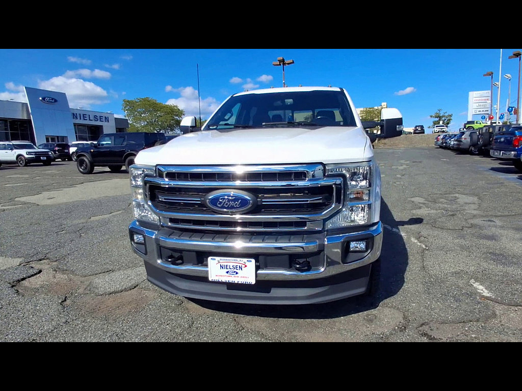 Certified 2022 Ford F350 Lariat w/ Lariat Ultimate Package AWD/4WD image 3