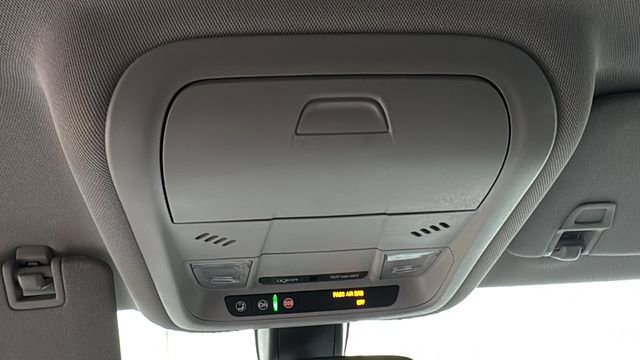 Used 2019 GMC Terrain SLE w/ Driver Convenience Package image 24