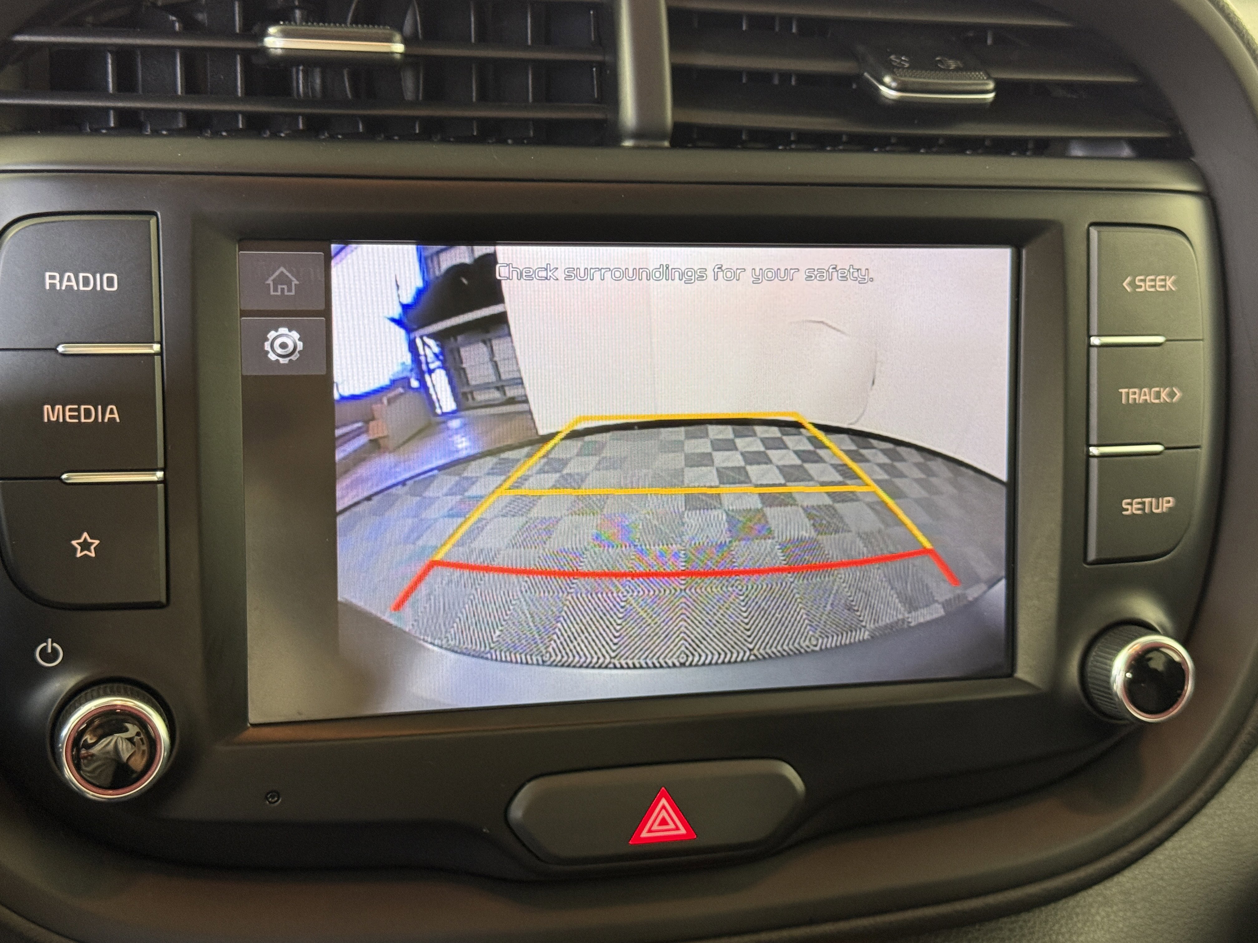 Used 2022 Kia Soul LX image 19