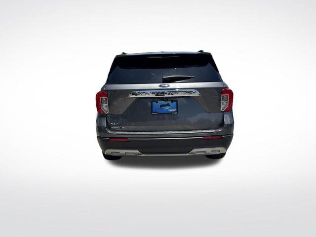 Certified 2023 Ford Explorer XLT w/ Equipment Group 202A RWD image 7