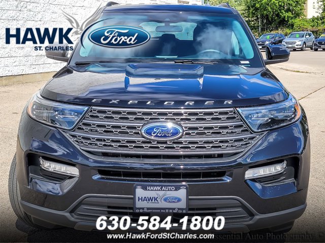 Certified 2023 Ford Explorer XLT w/ Equipment Group 202A image 4