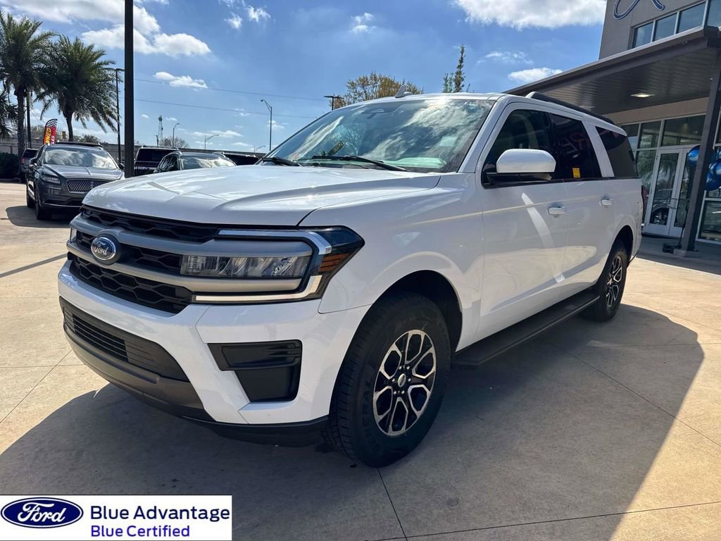 Certified 2024 Ford Expedition Max XLT image 5