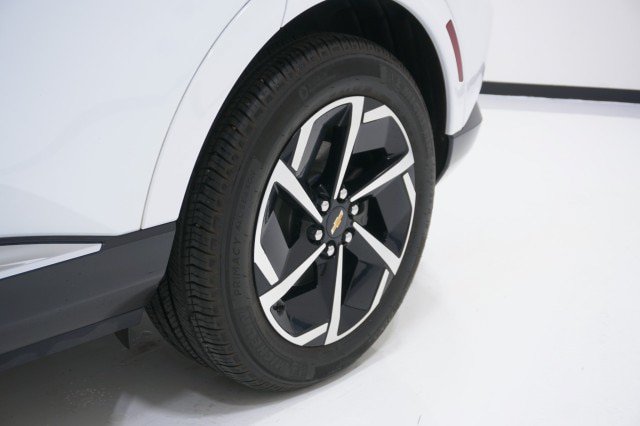 Used 2025 Chevrolet Equinox EV LT w/ Convenience Package FWD image 10