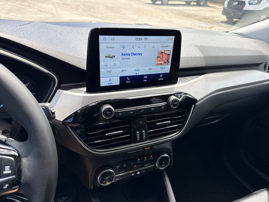 Certified 2022 Ford Escape SEL FWD image 20