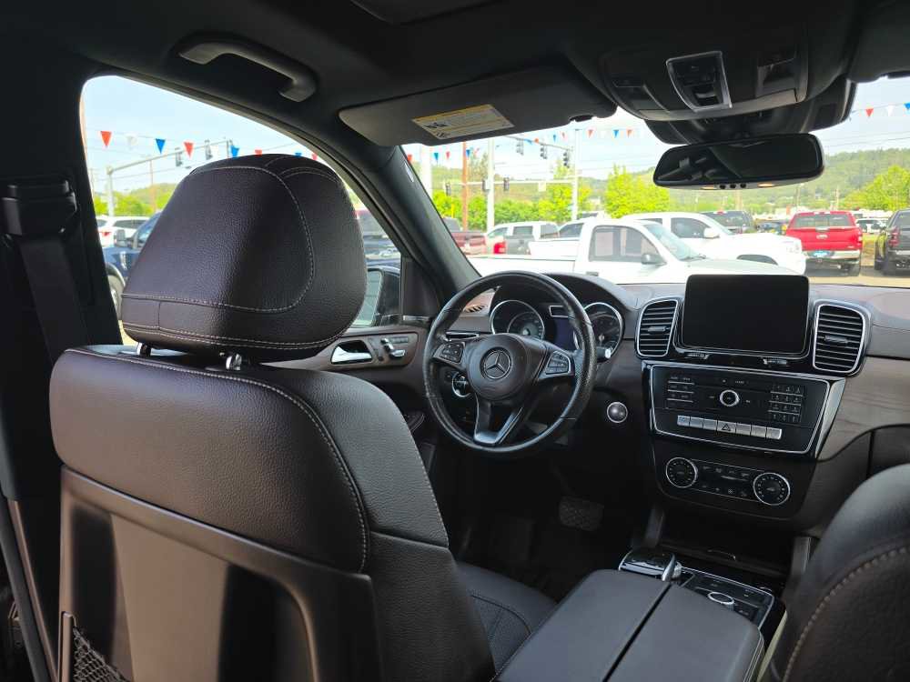 Used 2019 Mercedes-Benz GLS 450 4MATIC image 10