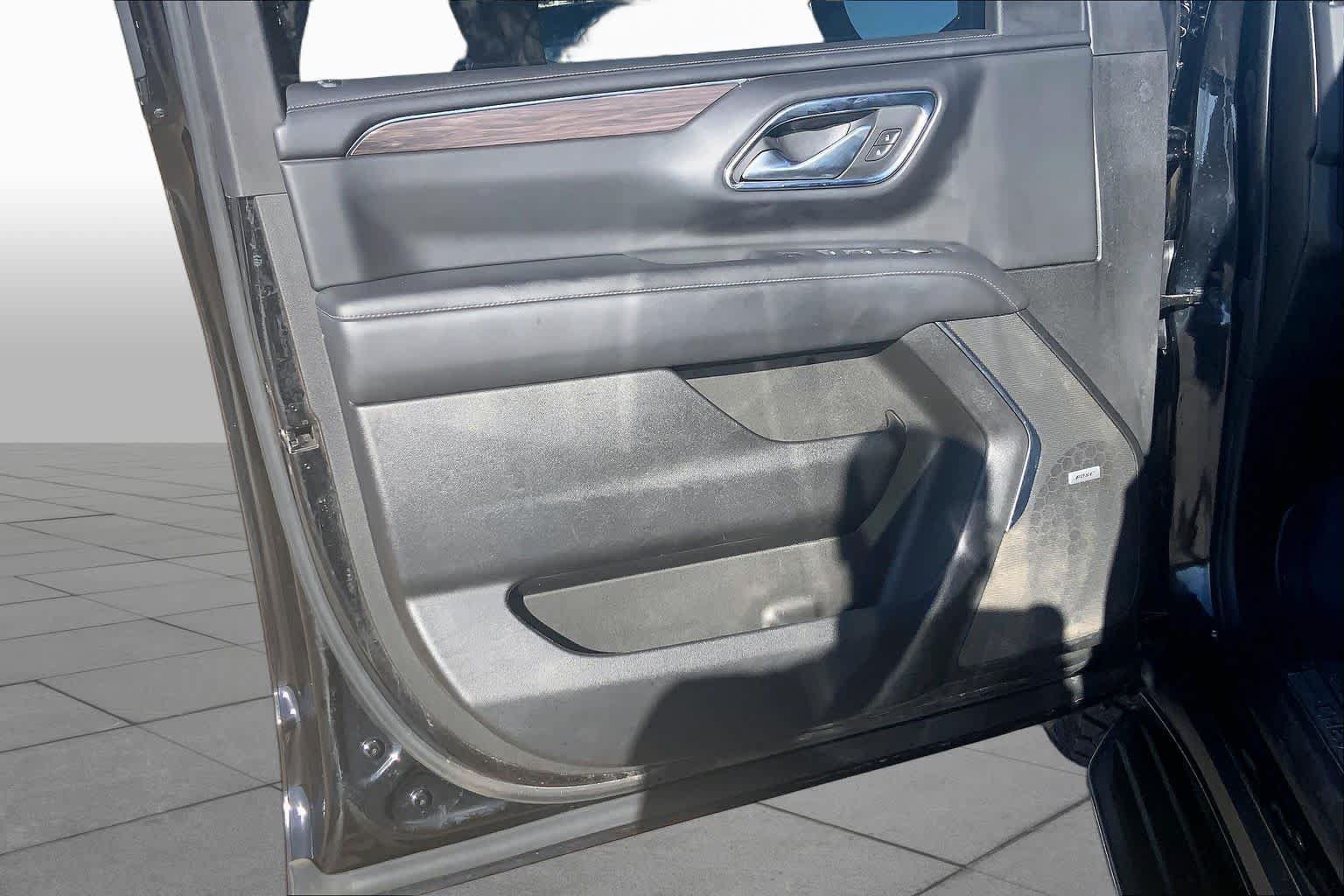 Used 2023 Chevrolet Tahoe LT RWD image 22