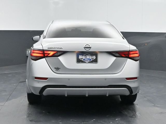 Used 2022 Nissan Sentra S w/ Trunk Package image 6