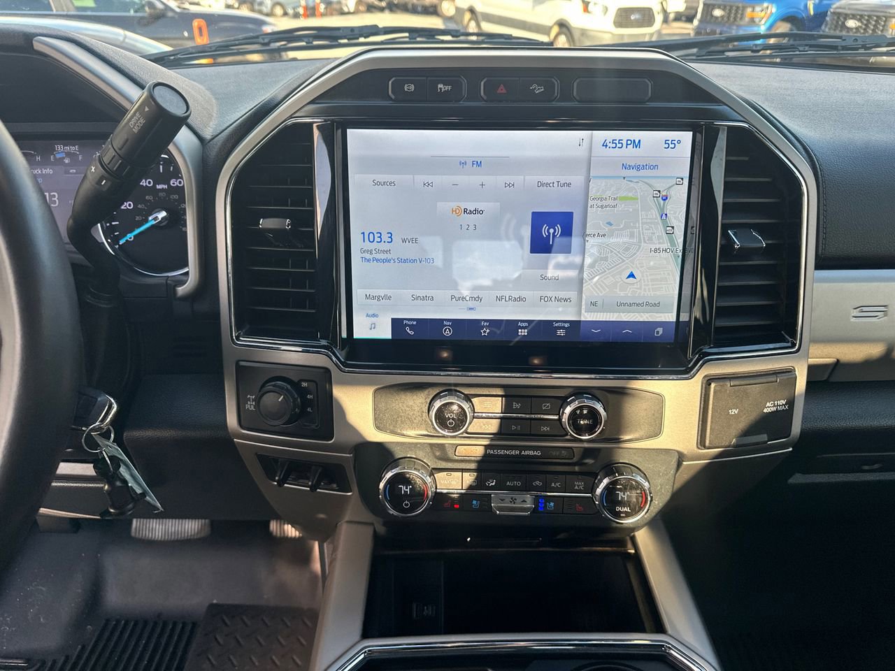 Certified 2022 Ford F250 Lariat w/ Black Appearance Package image 29