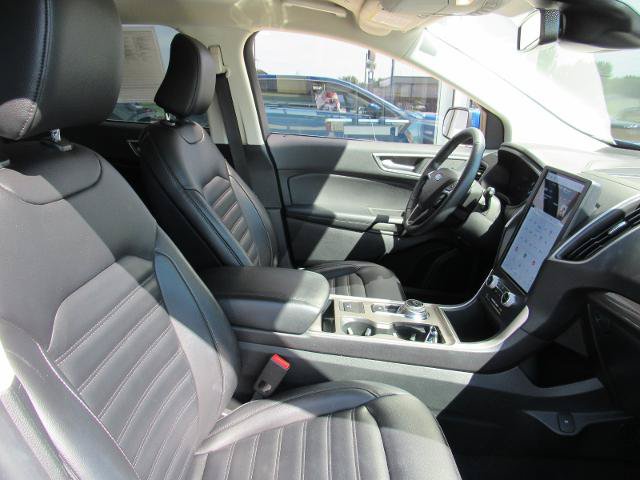 Certified 2024 Ford Edge SEL w/ Convenience Package AWD/4WD image 36