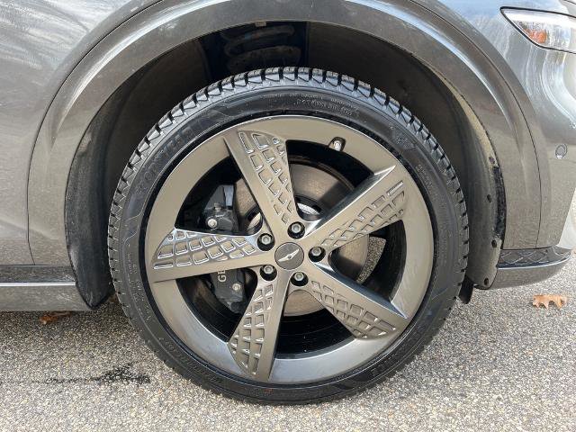 Used 2024 Genesis GV70 2.5T w/ Sport Prestige Package image 9