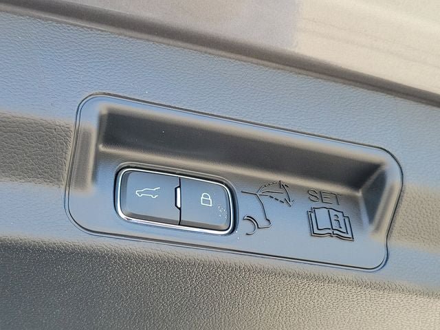 Certified 2025 Ford Explorer ST-Line AWD/4WD image 26