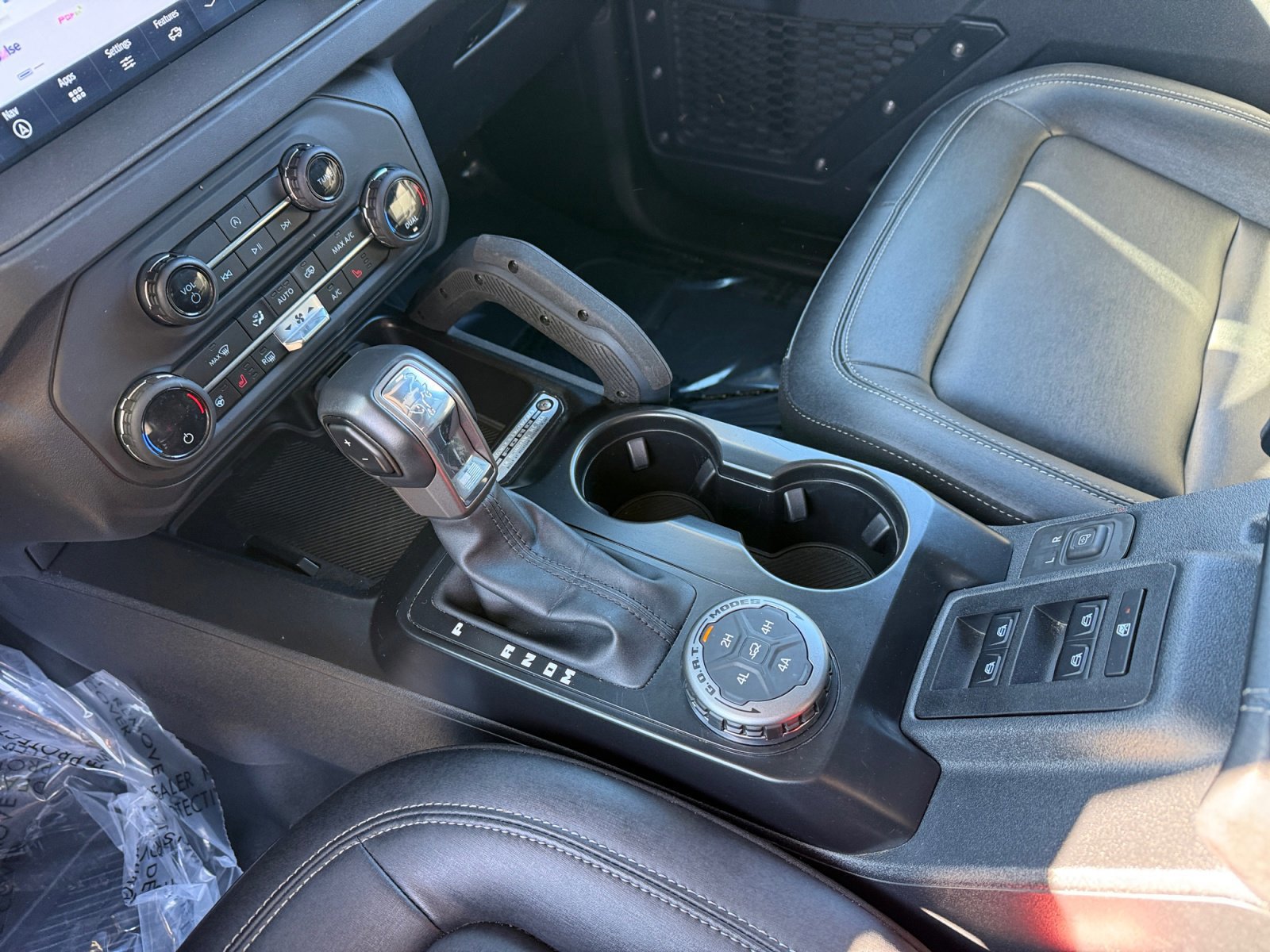 Certified 2025 Ford Bronco Badlands image 13