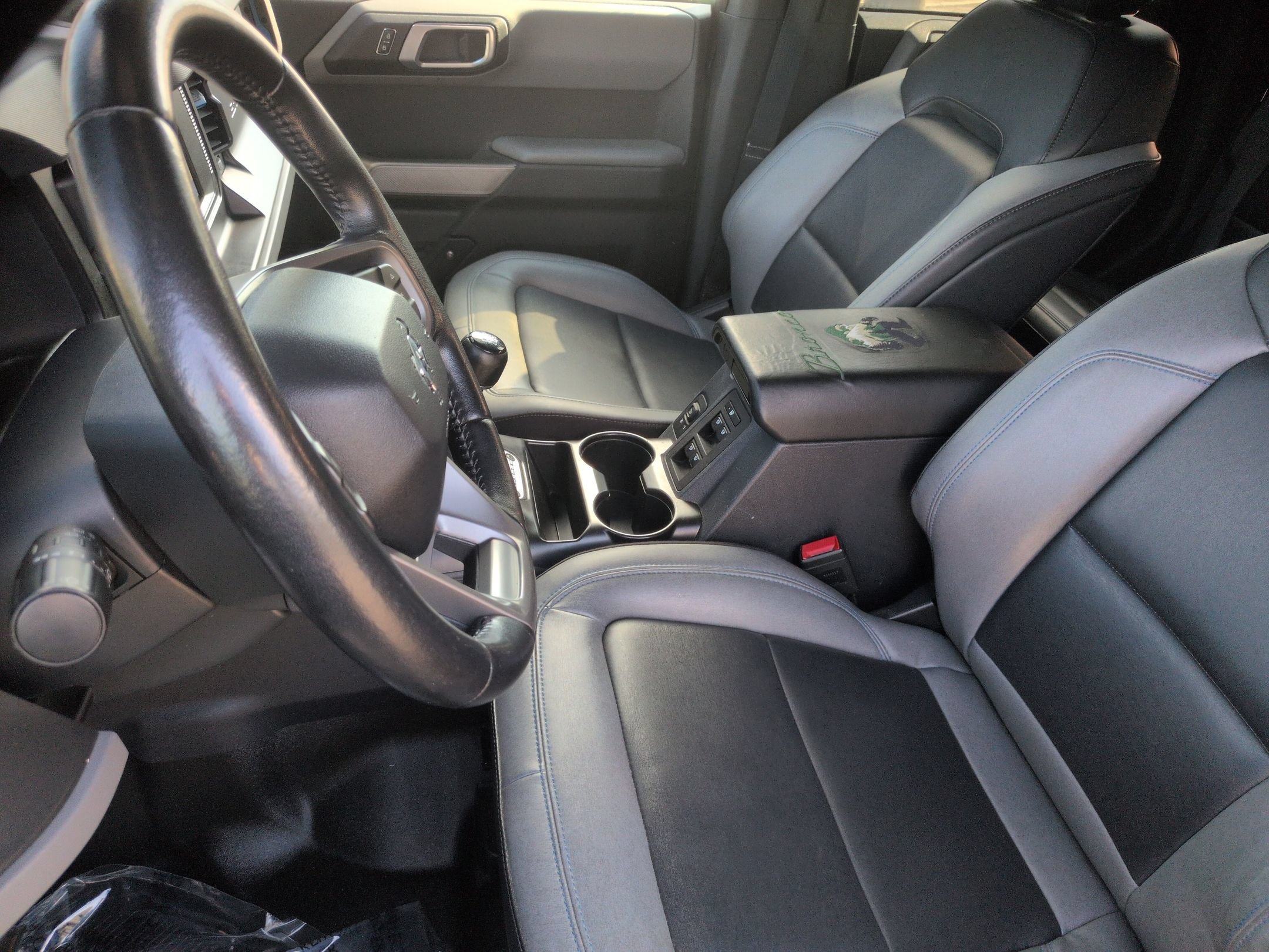 Certified 2022 Ford Bronco Black Diamond w/ Sasquatch Package AWD/4WD image 16