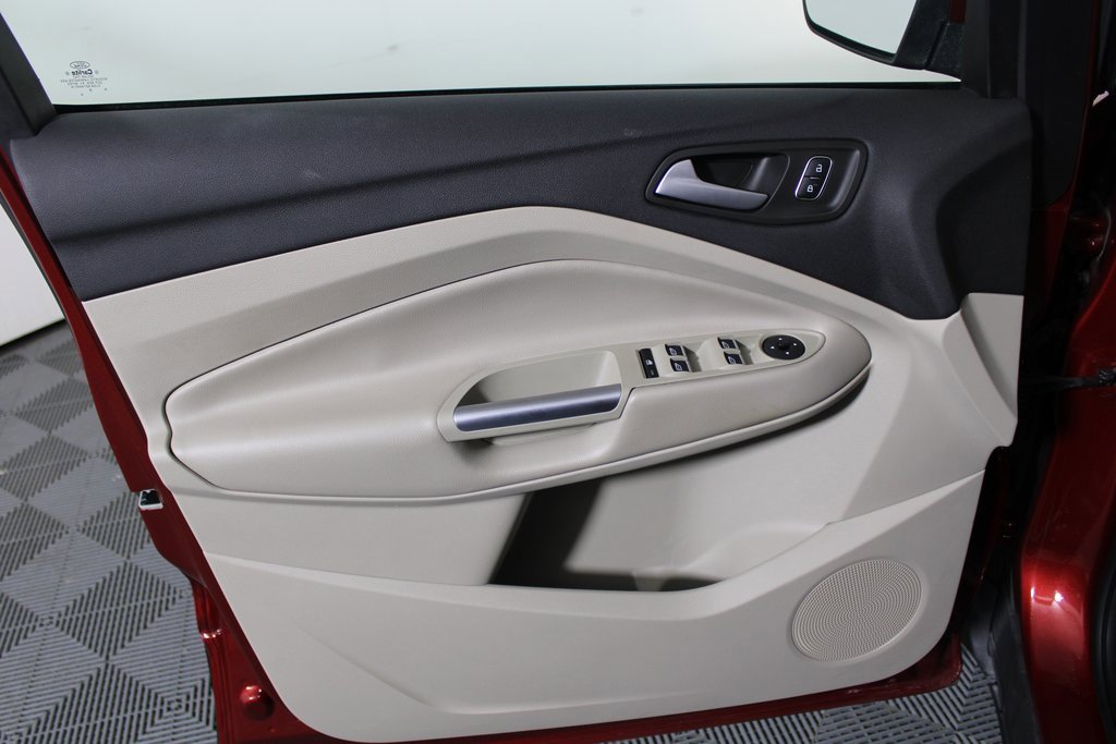 Certified 2019 Ford Escape SEL image 20