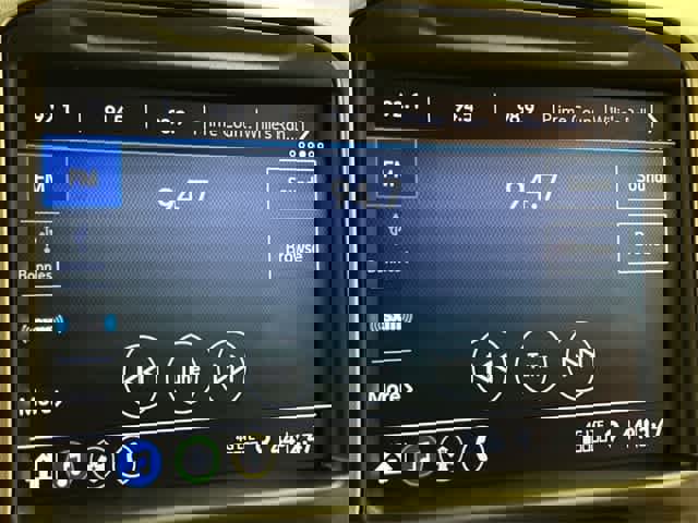 Used 2021 GMC Sierra 1500 Elevation image 15