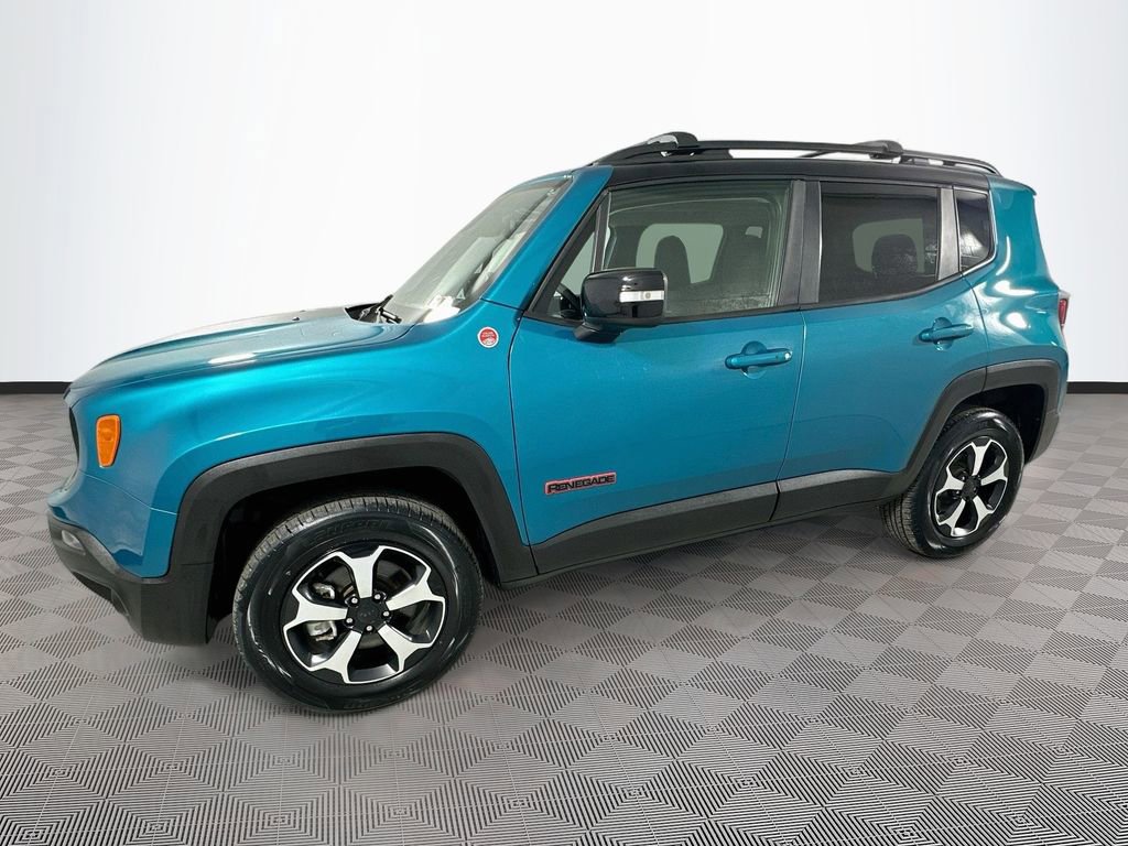 Used 2022 Jeep Renegade Trailhawk w/ Sun/Sound Group AWD/4WD video 2