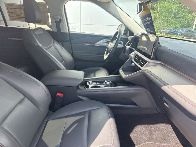 Certified 2026 Ford Explorer Active w/ Active Comfort Package RWD image 31