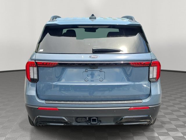 Certified 2025 Ford Explorer ST-Line w/ Premium Package RWD image 5