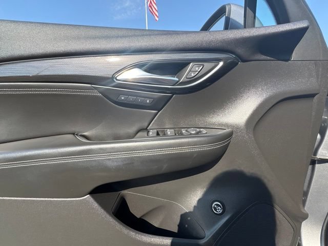 Used 2021 Buick Envision Essence FWD image 11