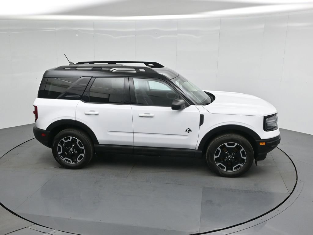 Certified 2022 Ford Bronco Sport Outer Banks w/ Tech Package image 13