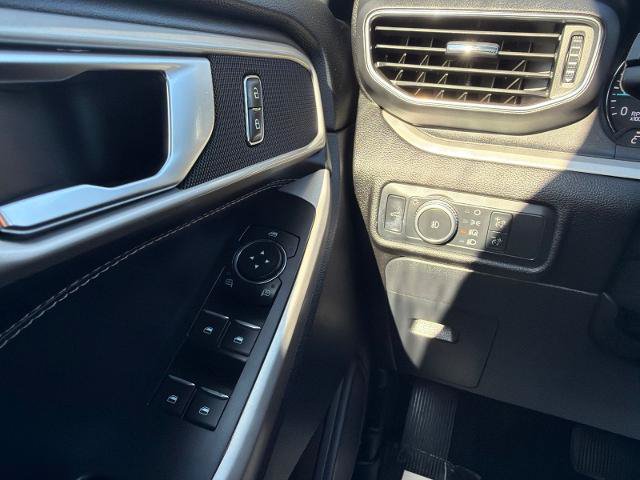 Certified 2022 Ford Explorer XLT AWD/4WD image 28