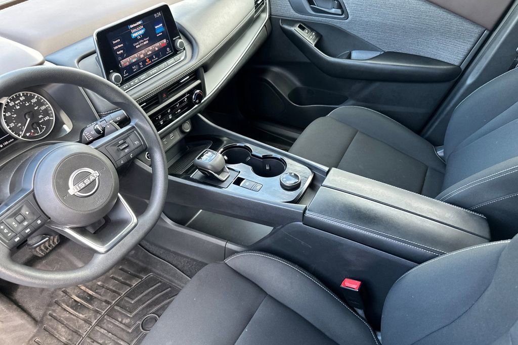 Used 2023 Nissan Rogue S image 12