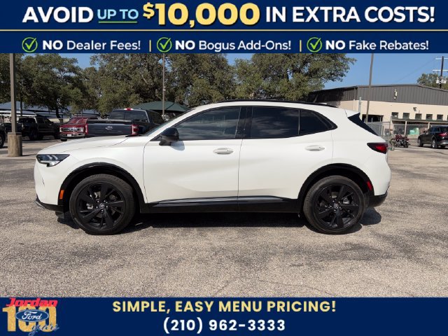 Used 2023 Buick Envision Preferred w/ Sport Touring Package AWD/4WD image 4