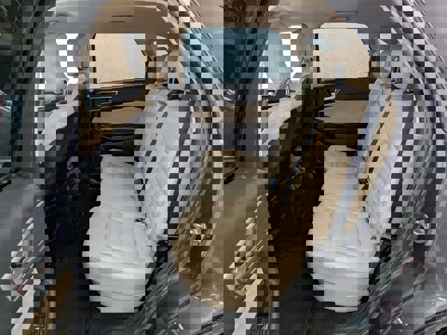 Certified 2019 Ford Edge SEL w/ Equipment Group 201A image 17