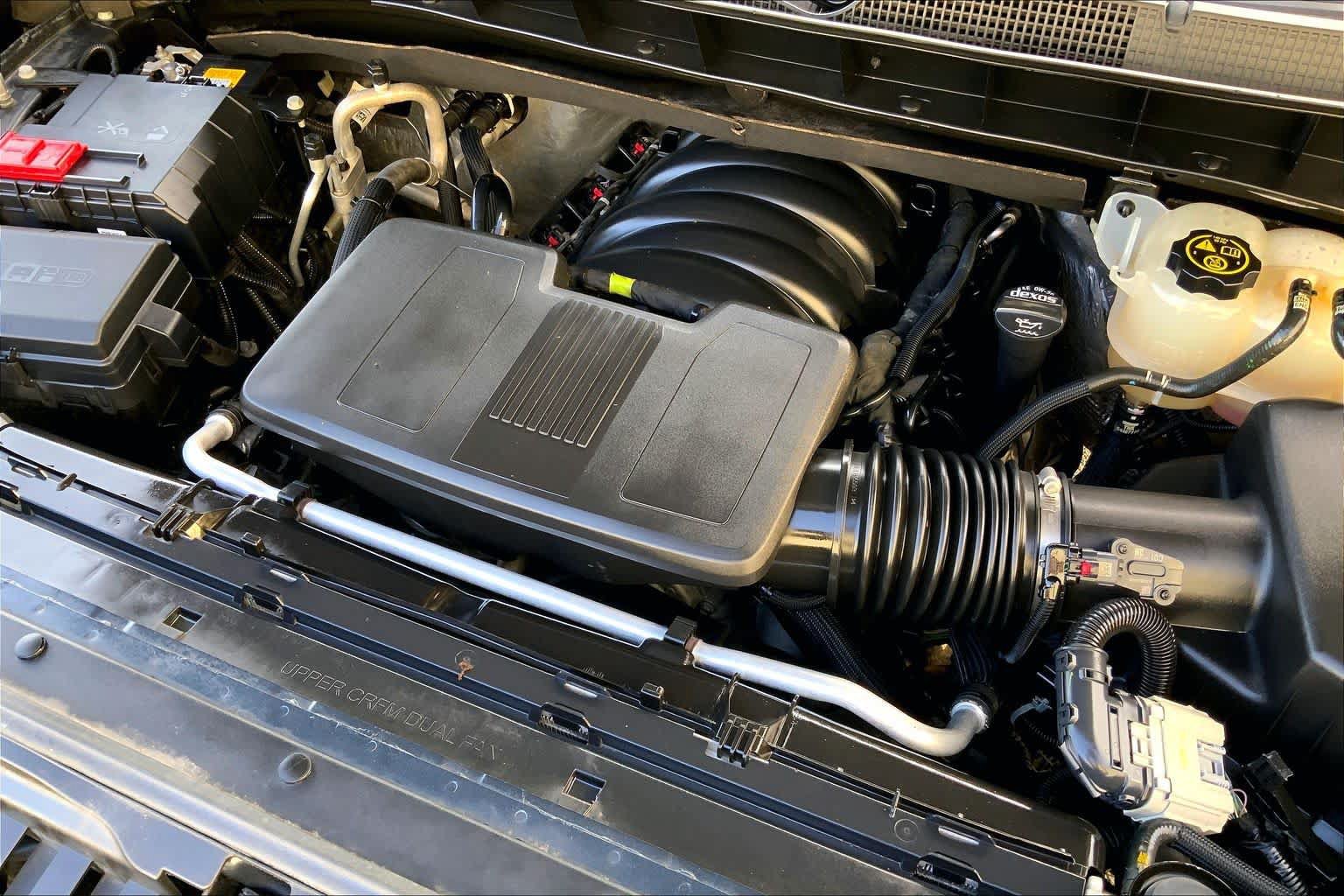 Used 2021 Chevrolet Silverado 1500 LT AWD/4WD image 32