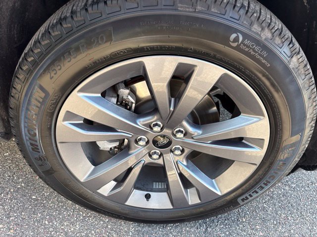 Certified 2026 Ford Explorer Active w/ Active Comfort Package AWD/4WD image 47