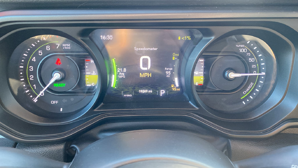 Used 2025 Jeep Wrangler Unlimited Sport S 4xe AWD/4WD image 25