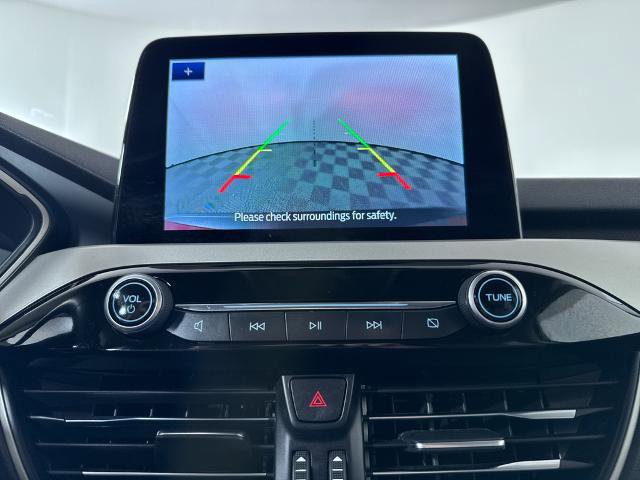 Certified 2022 Ford Escape SE w/ SE Sport Appearance Package image 17