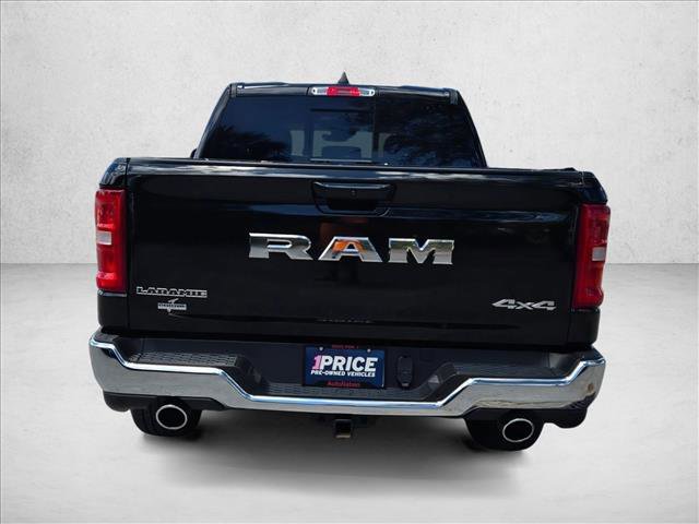 Used 2025 RAM 1500 Laramie AWD/4WD image 7