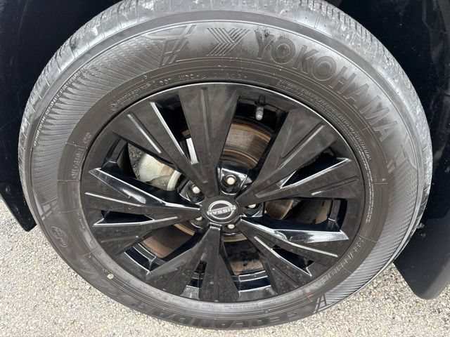 Used 2023 Nissan Rogue SV w/ SV Premium B Package AWD/4WD image 10