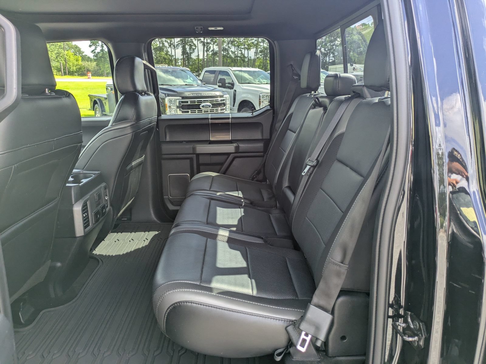 Certified 2020 Ford F150 Raptor w/ Equipment Group 802A Luxury AWD/4WD image 8