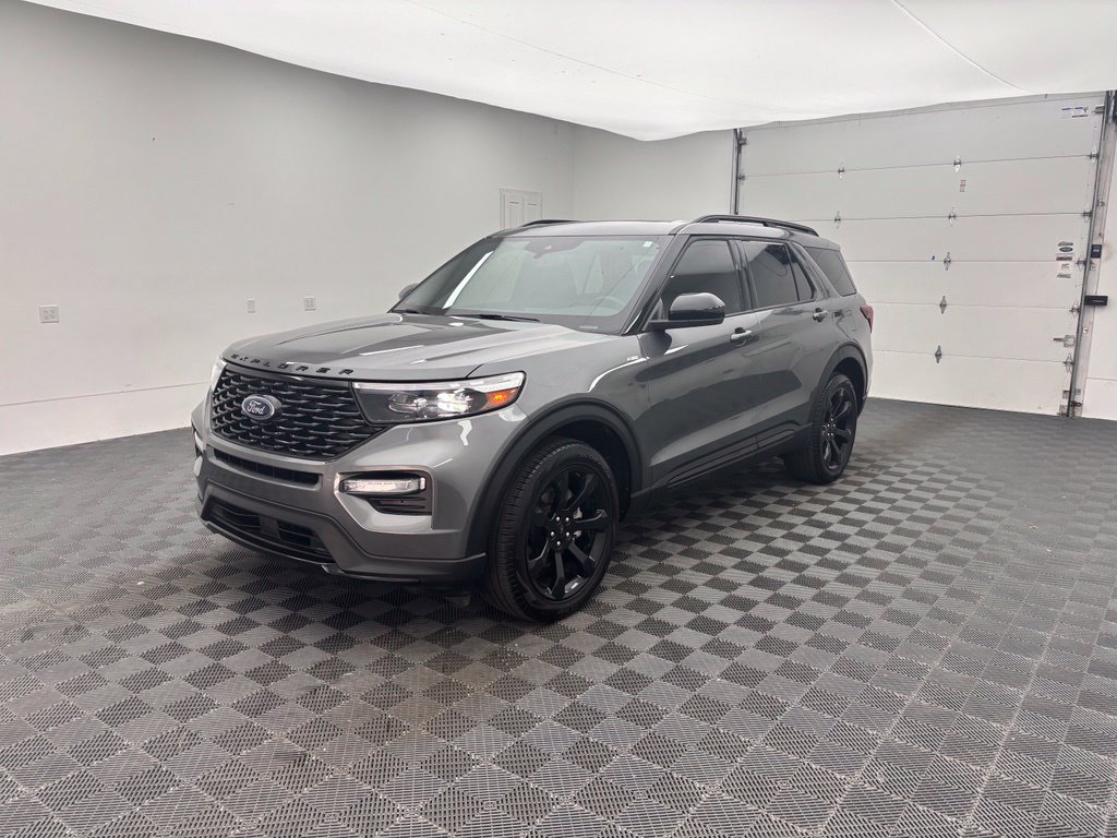 Certified 2024 Ford Explorer ST-Line w/ Class IV Trailer Tow Package AWD/4WD image 2