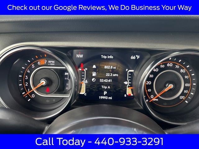 Used 2023 Jeep Wrangler Sahara w/ Cold Weather Group image 19