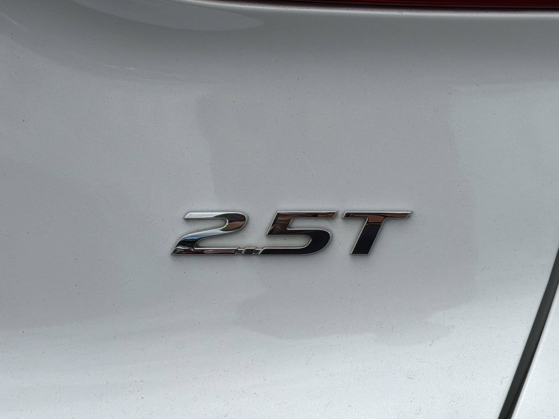 Used 2022 Hyundai Santa Fe Calligraphy w/ Cargo Package FWD image 6