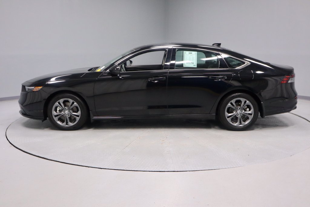 Used 2023 Honda Accord EX-L image 8